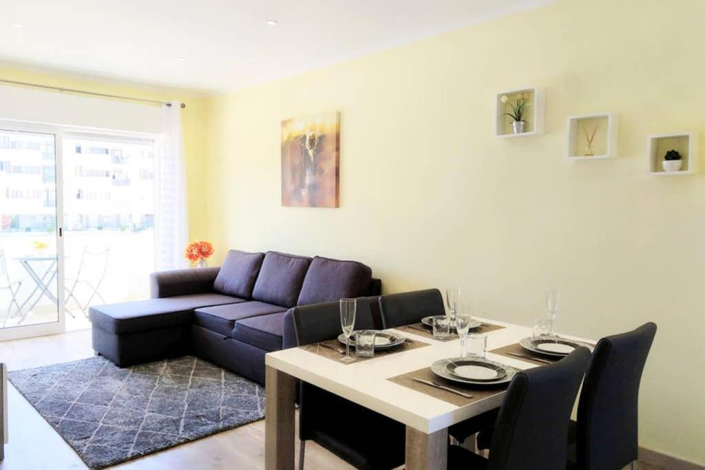 Praia Eulalia With Pool And 5 Minutes From The Beach Албуфейра Екстериор снимка