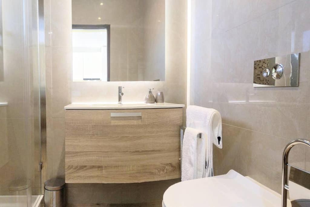 Praia Eulalia With Pool And 5 Minutes From The Beach Албуфейра Екстериор снимка